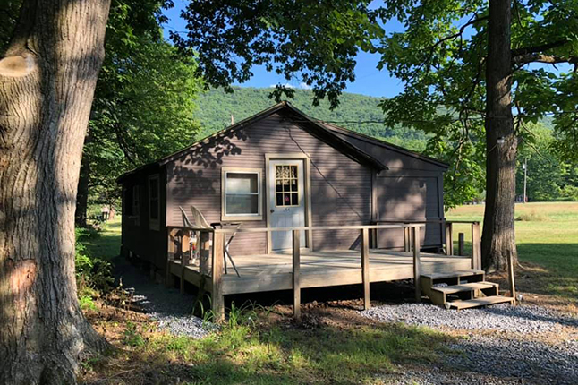 Horns Cabins